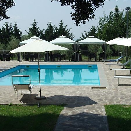 Aparthotel Antico Borgo La Commenda Montefiascone Esterno foto