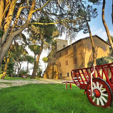Aparthotel Antico Borgo La Commenda Montefiascone Esterno foto
