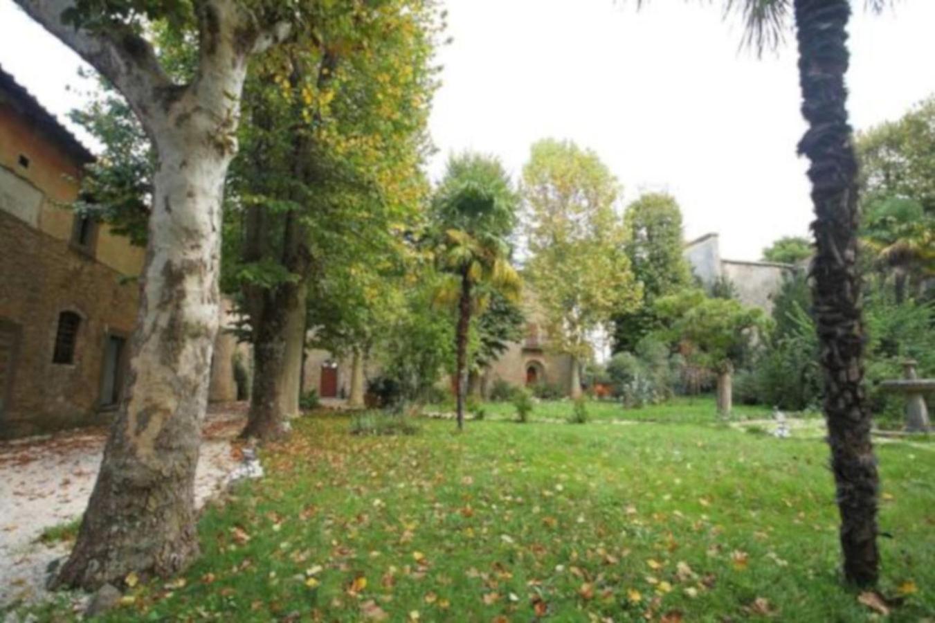 Aparthotel Antico Borgo La Commenda Montefiascone Esterno foto