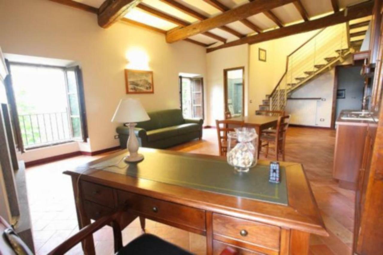 Aparthotel Antico Borgo La Commenda Montefiascone Esterno foto