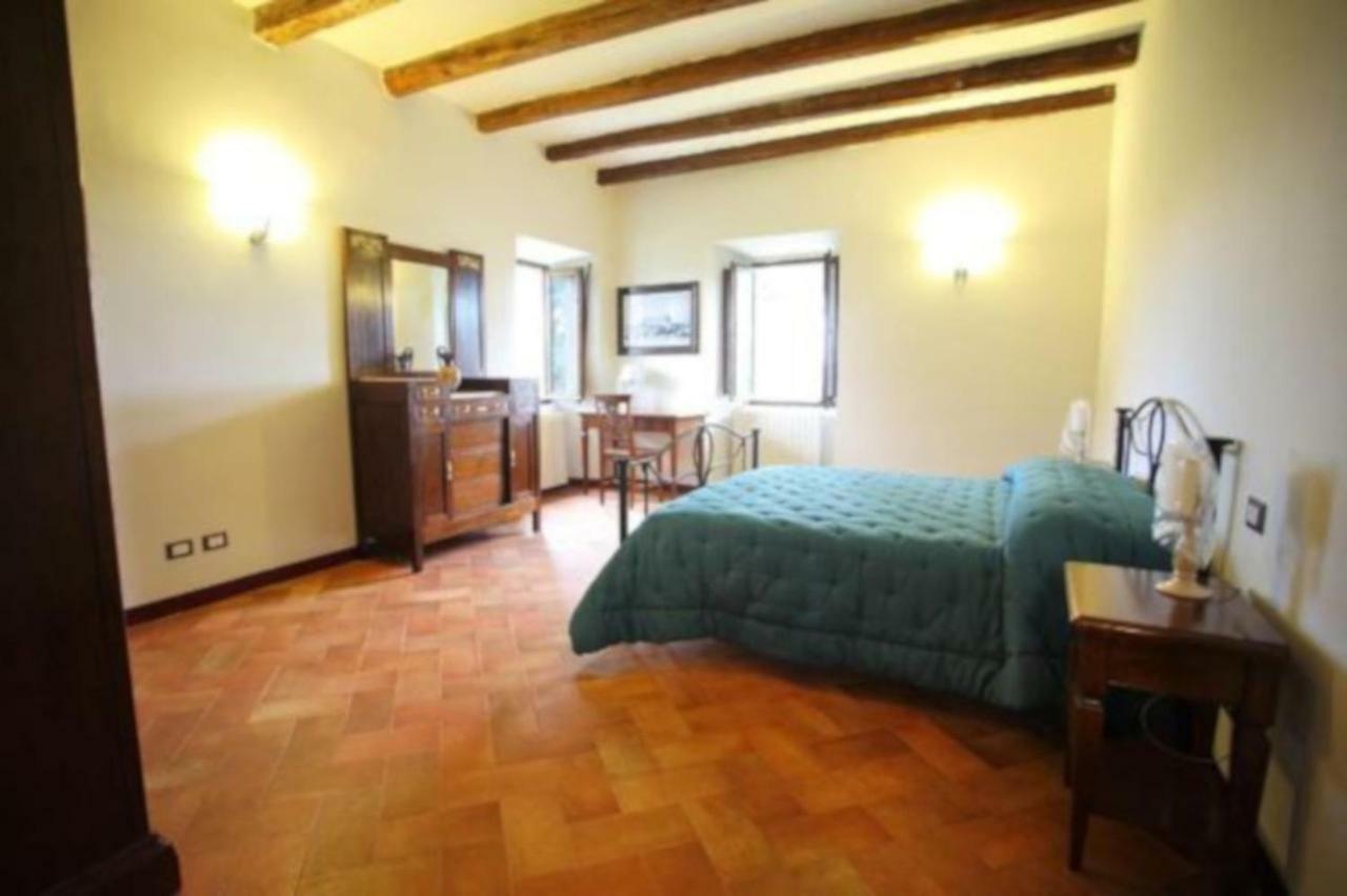 Aparthotel Antico Borgo La Commenda Montefiascone Esterno foto