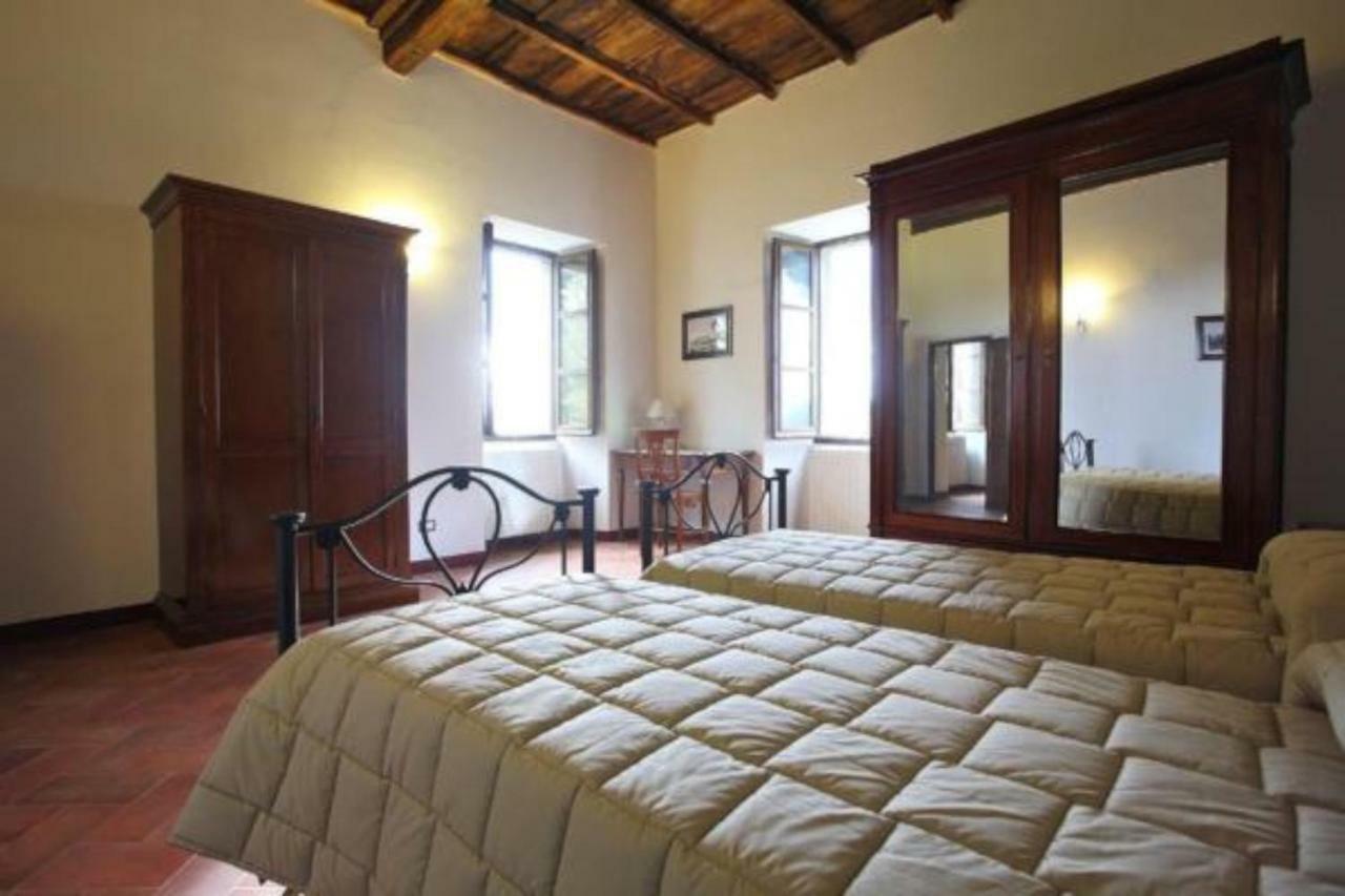 Aparthotel Antico Borgo La Commenda Montefiascone Esterno foto