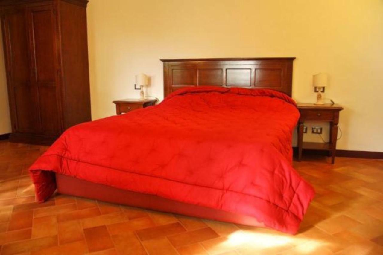 Aparthotel Antico Borgo La Commenda Montefiascone Esterno foto