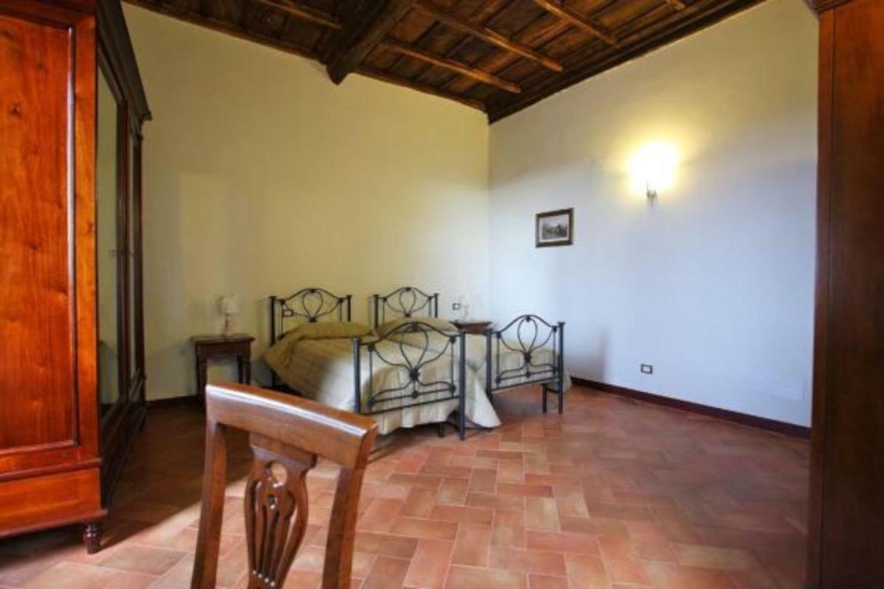Aparthotel Antico Borgo La Commenda Montefiascone Esterno foto